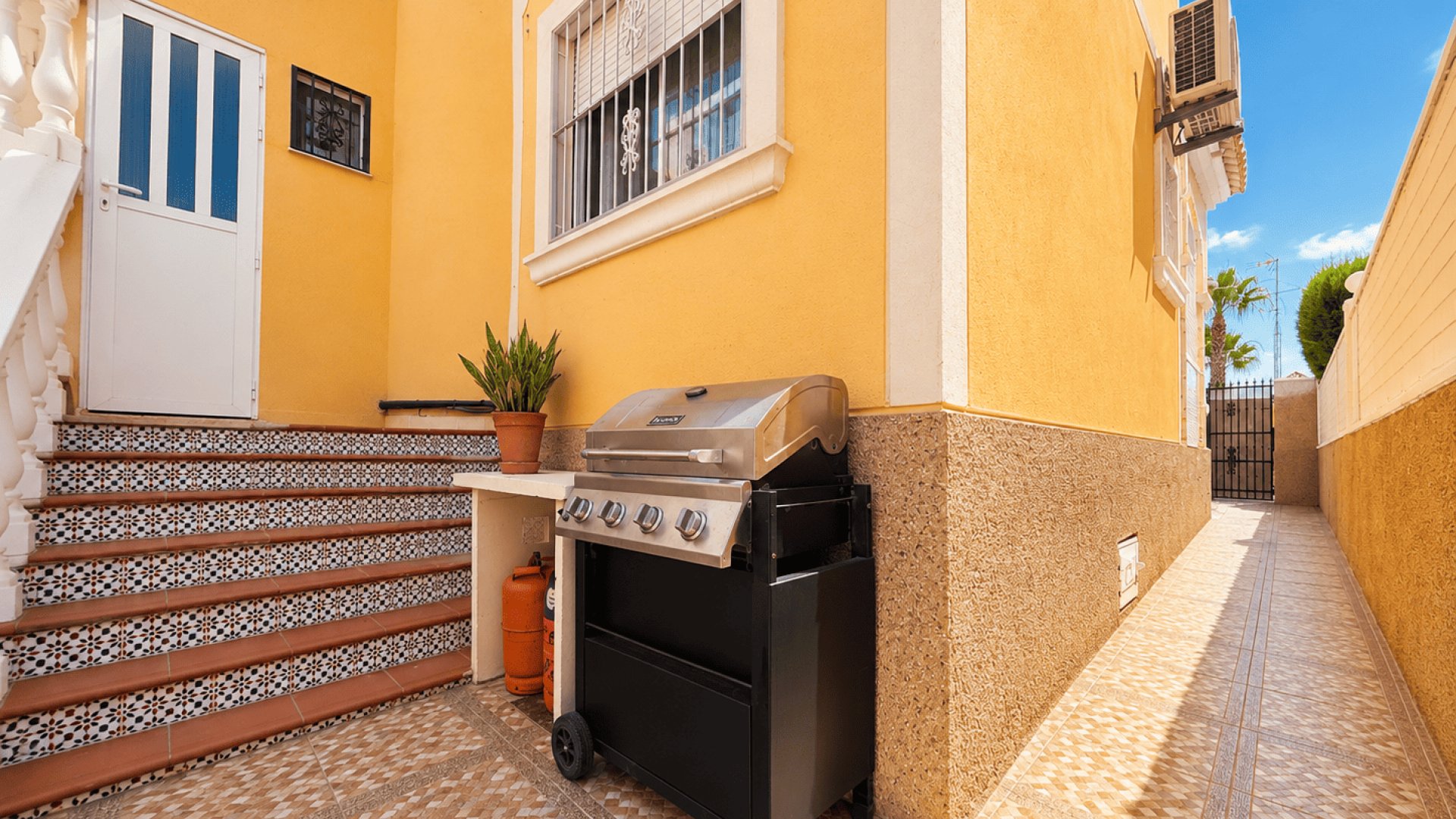Reventa - Chalets -
Orihuela Costa - Villamartín - Las Filipinas