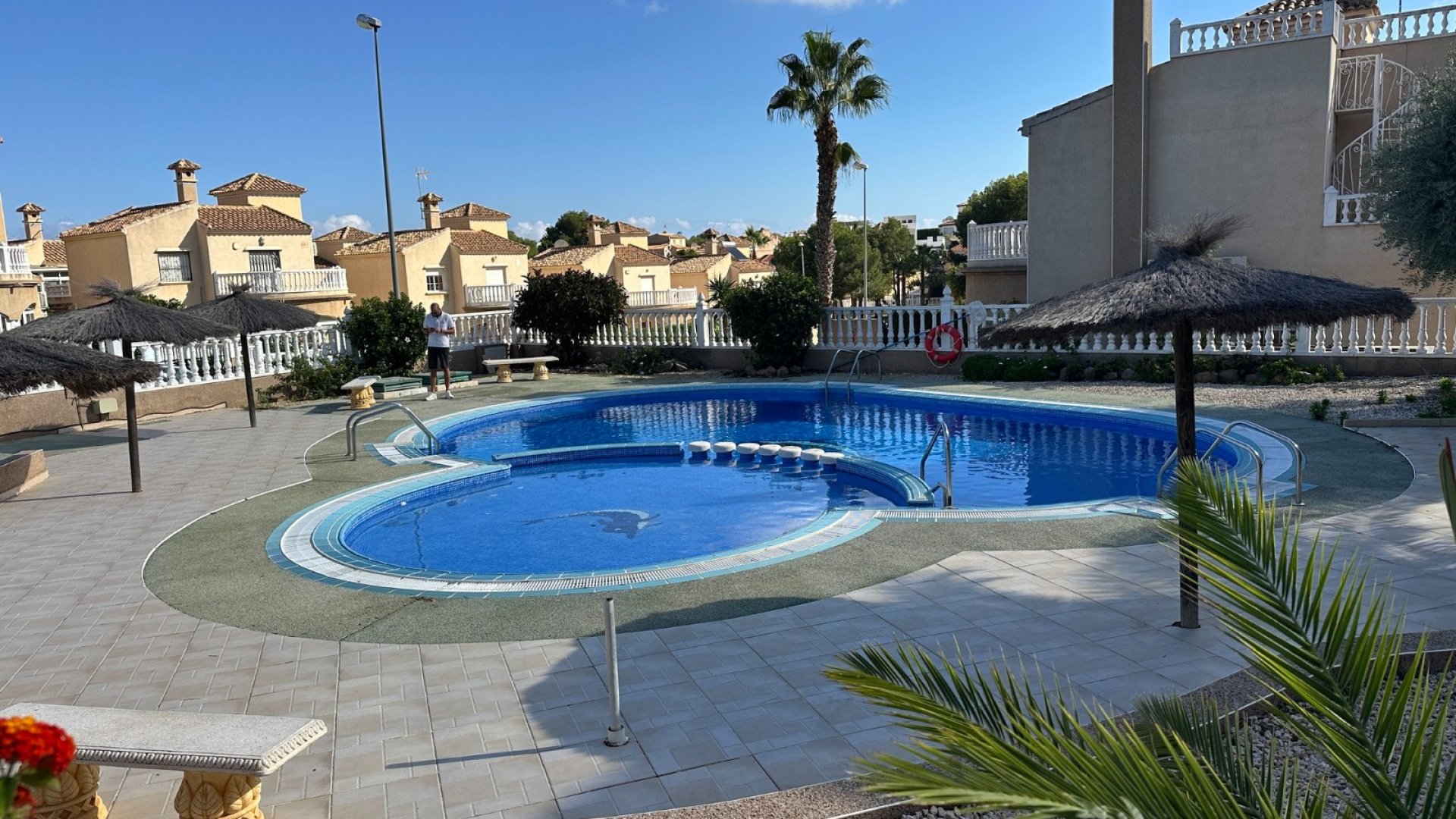 Reventa - Chalets -
Orihuela Costa - Villamartín