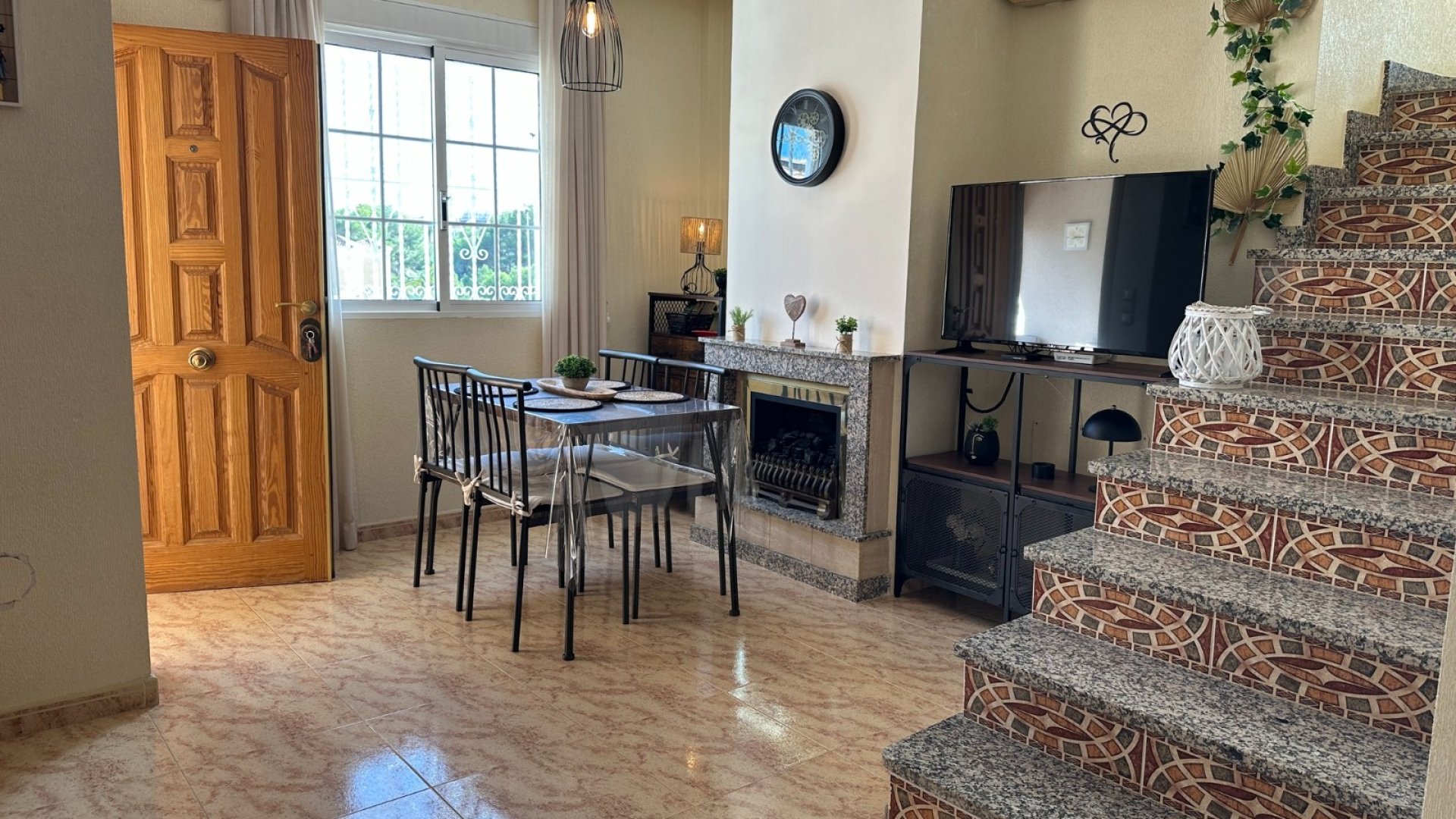 Reventa - Chalets -
Orihuela Costa - Villamartín