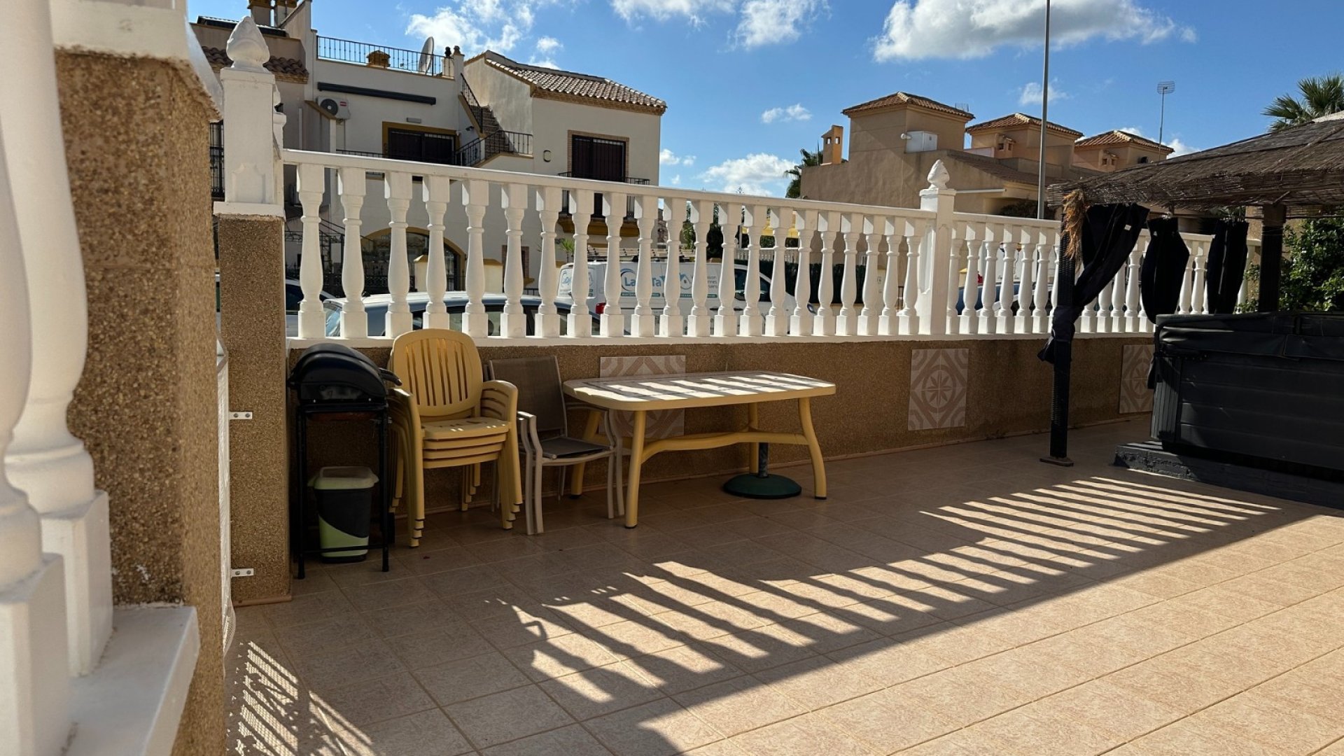 Reventa - Chalets -
Orihuela Costa - Villamartín