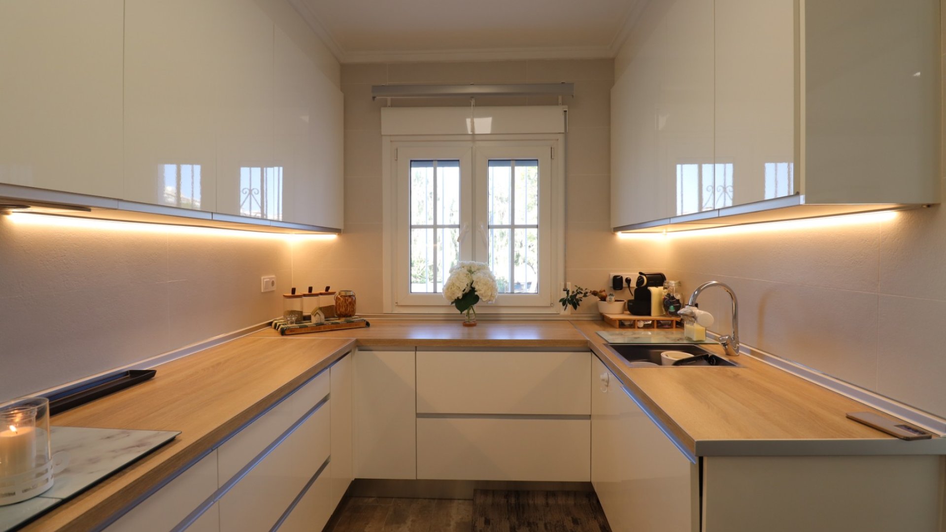 Reventa - Chalets -
Orihuela Costa - Villamartín