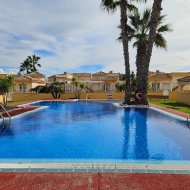 Reventa - Chalets -
Orihuela Costa - Villamartín