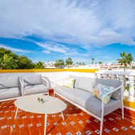 Reventa - Chalets -
Orihuela Costa - Villamartín