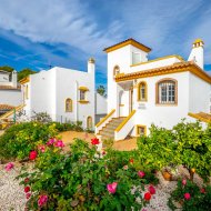 Reventa - Chalets -
Orihuela Costa - Villamartín