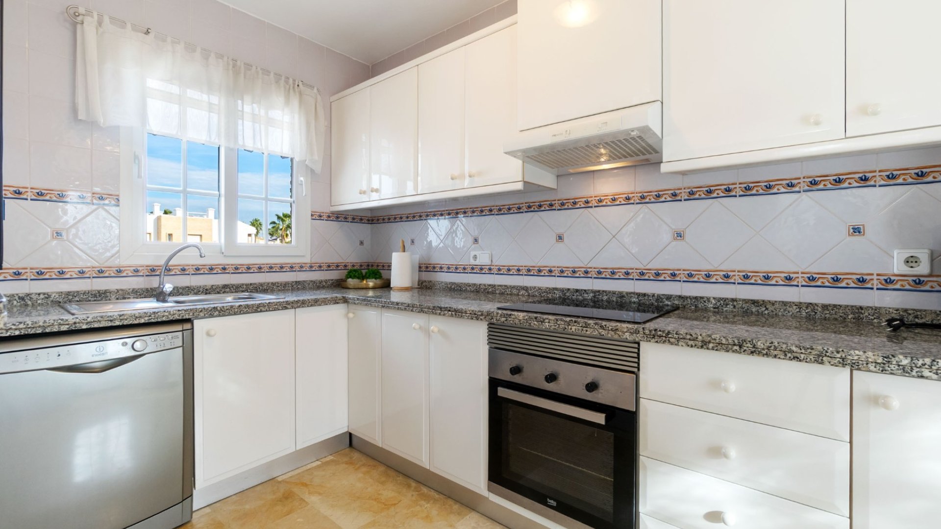 Reventa - Chalets -
Orihuela Costa - Villamartín