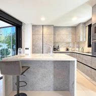 Reventa - Chalets -
Orihuela Costa - Villamartín