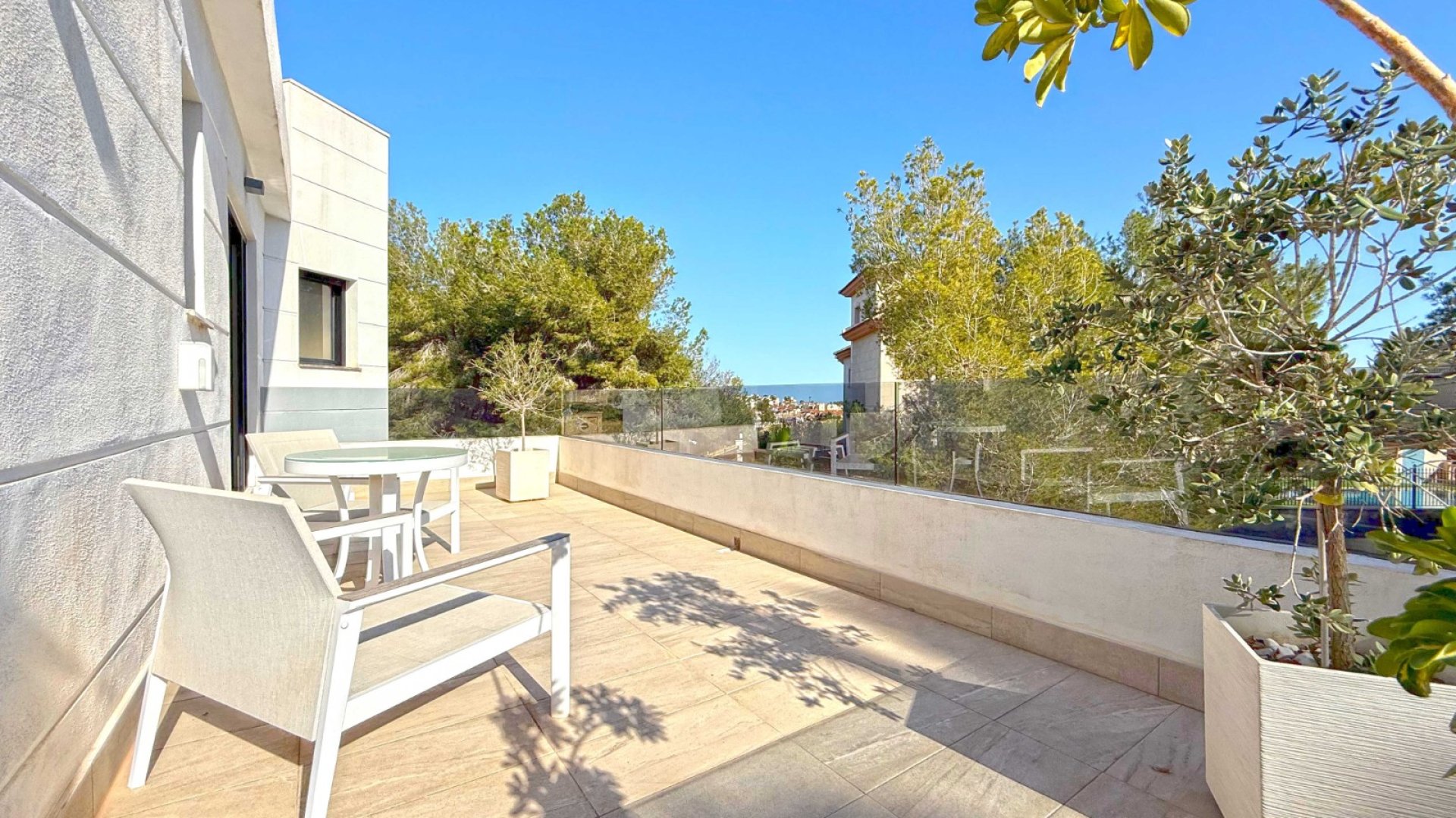 Reventa - Chalets -
Orihuela Costa - Villamartín