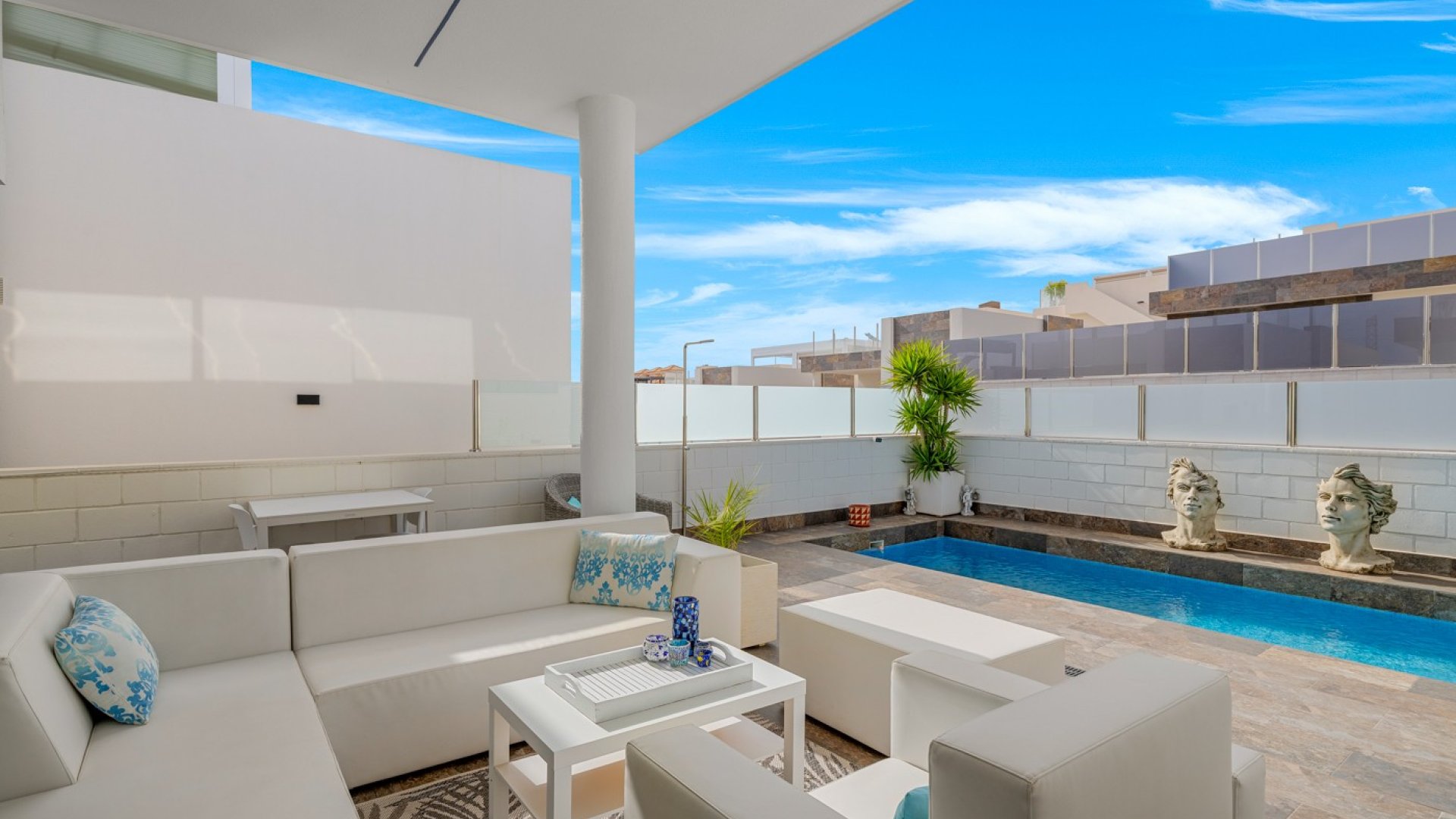 Reventa - Chalets -
Orihuela Costa - Villamartín