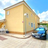 Reventa - Chalets -
Orihuela Costa - Villamartín