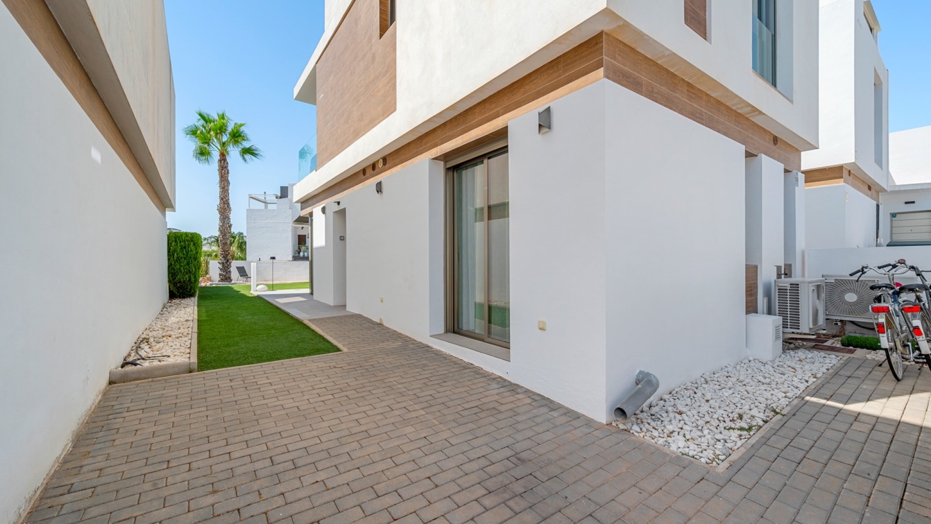 Reventa - Chalets -
Orihuela Costa - Villamartín