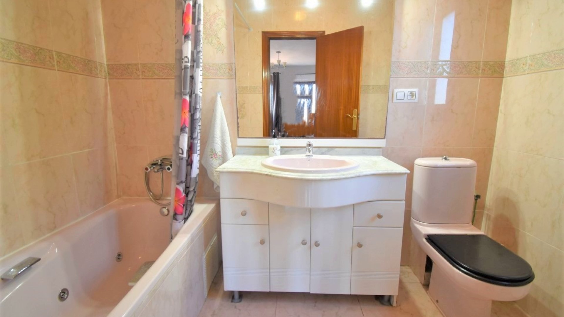 Reventa - Chalets -
Orihuela Costa - Villamartín
