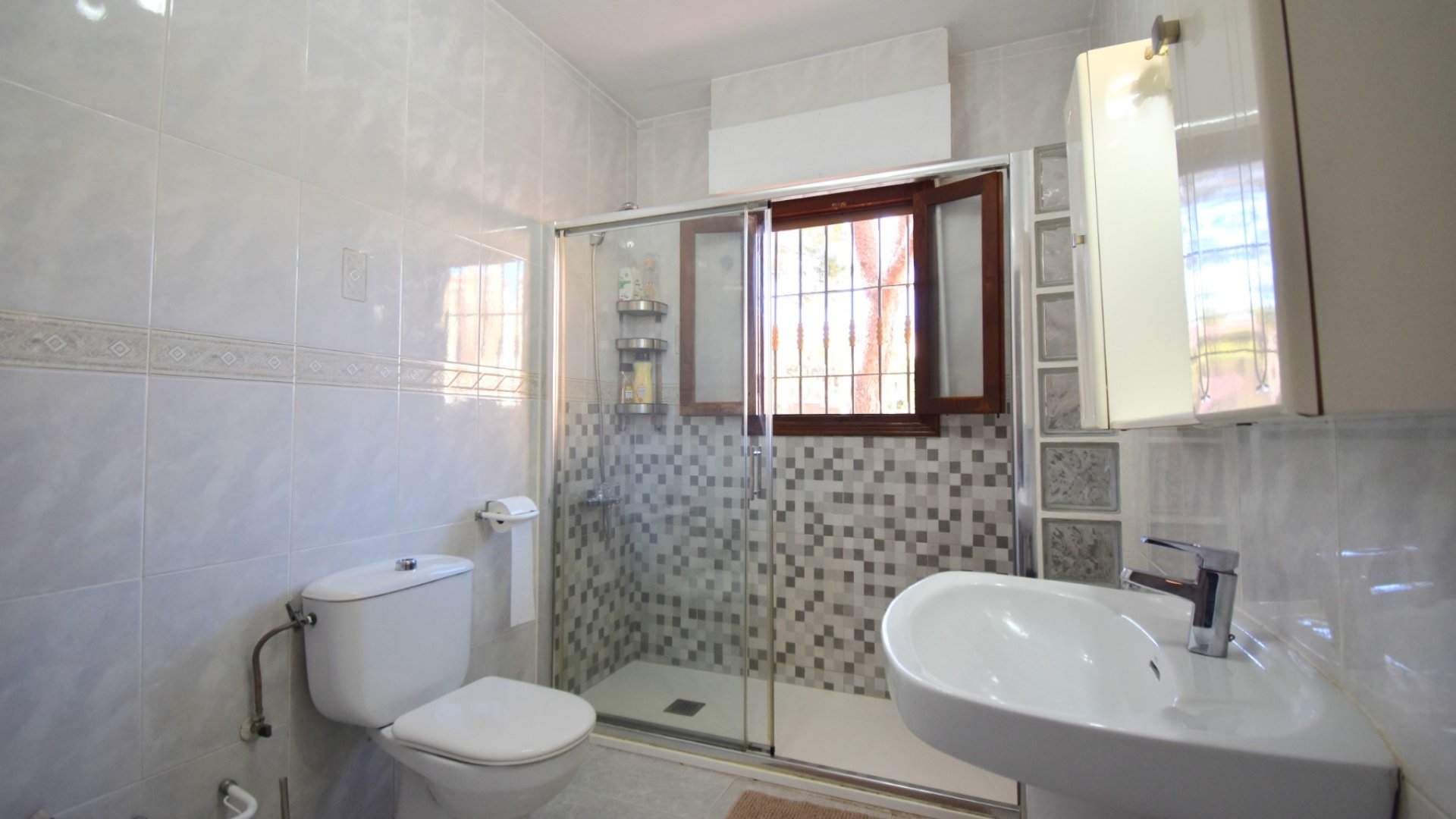 Reventa - Chalets -
Orihuela Costa - Villamartín