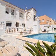 Reventa - Chalets -
Orihuela Costa - Villamartín