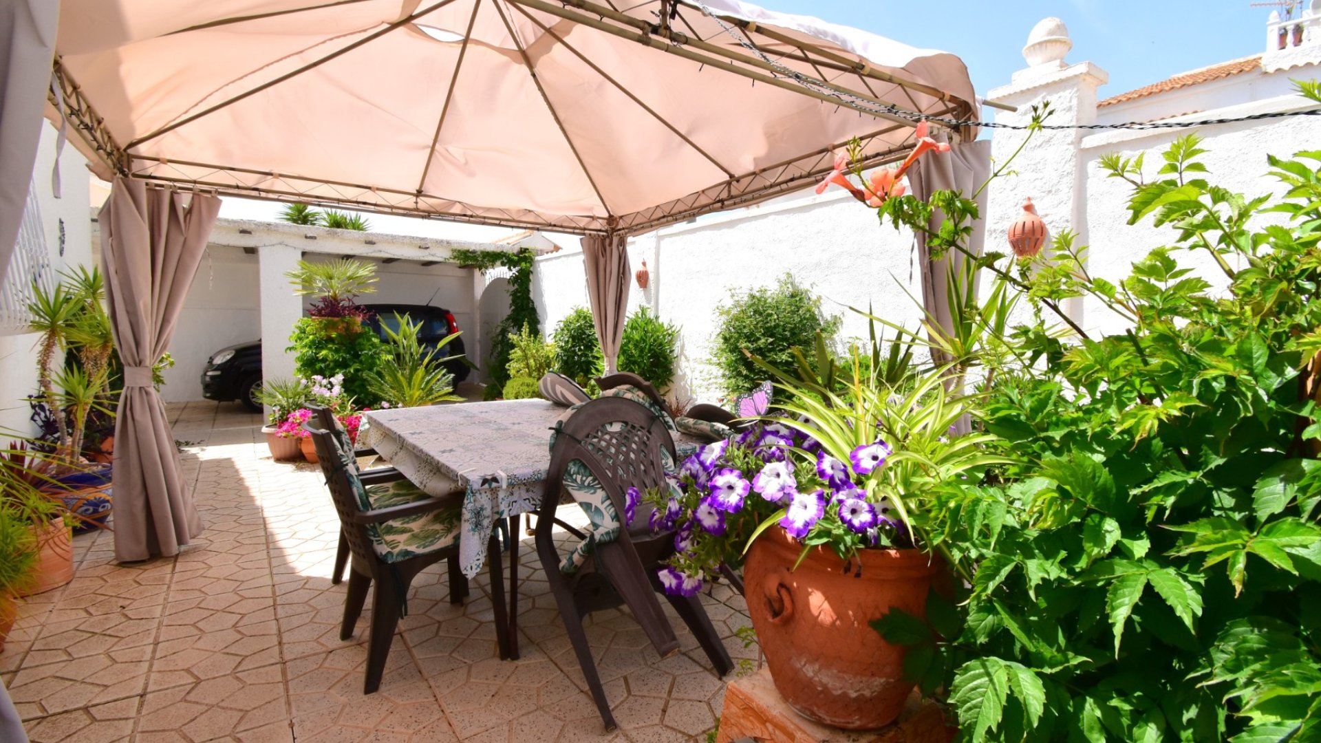 Reventa - Chalets -
Orihuela Costa - Villamartín