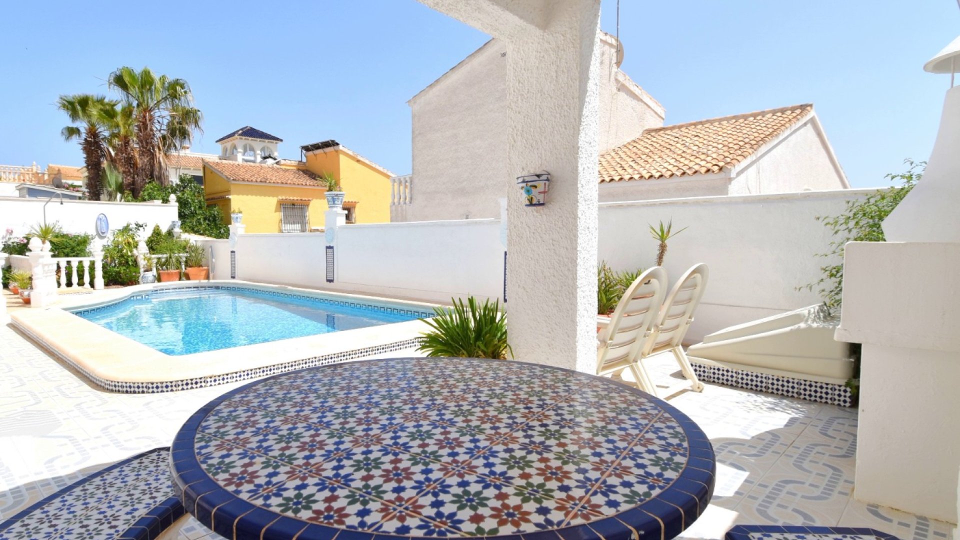 Reventa - Chalets -
Orihuela Costa - Villamartín