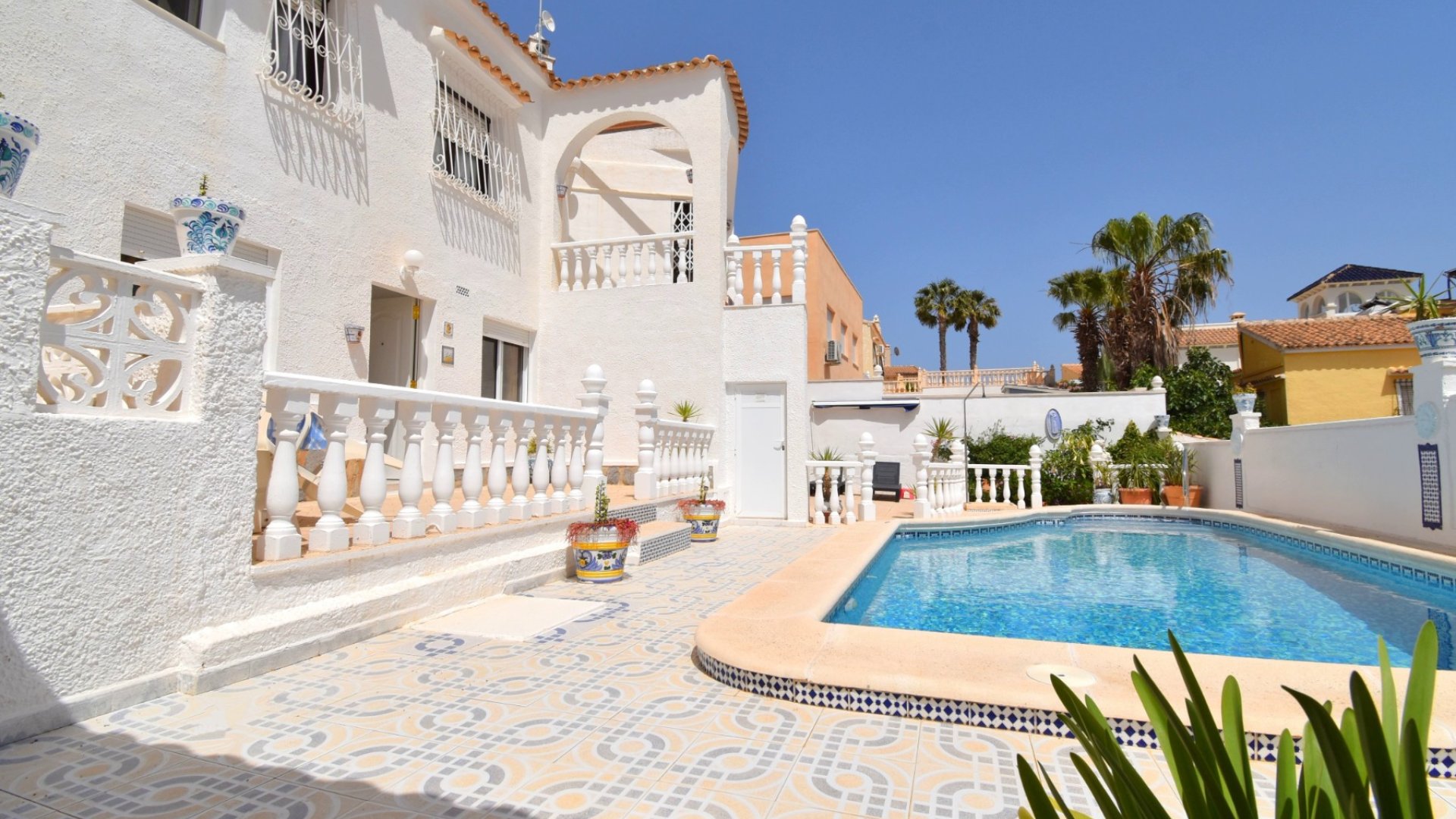 Reventa - Chalets -
Orihuela Costa - Villamartín