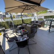 Reventa - Chalets -
Orihuela Costa - Villamartín