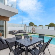 Reventa - Chalets -
Orihuela Costa - Villamartín