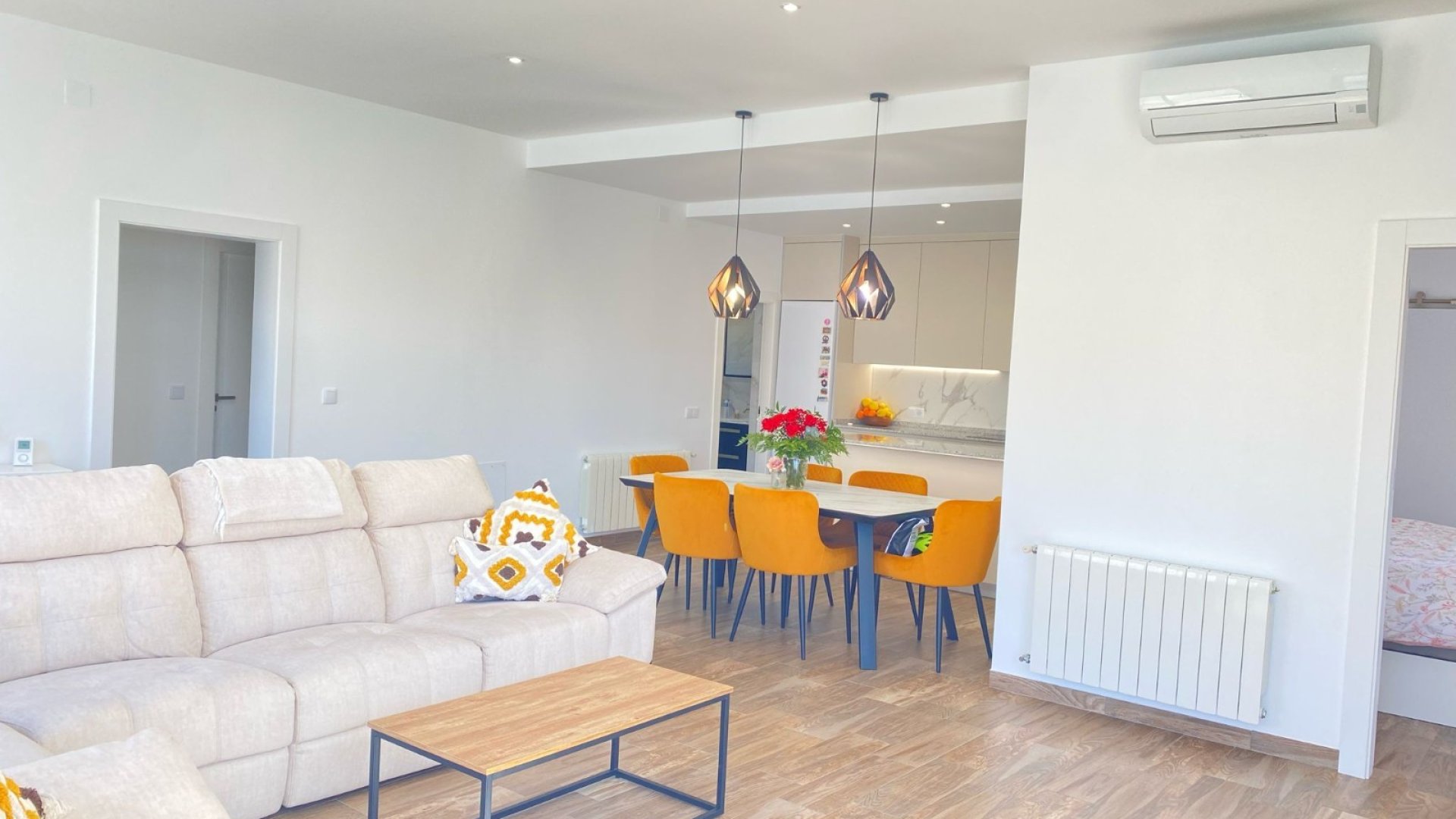 Reventa - Chalets -
Orihuela Costa - Villamartín
