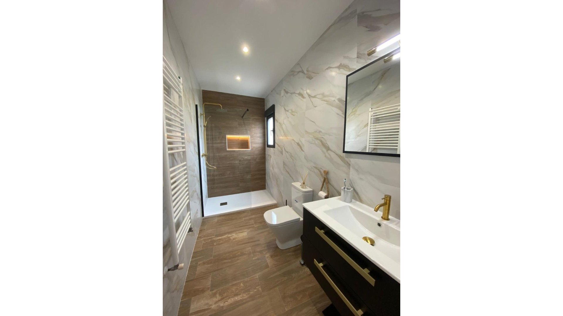 Reventa - Chalets -
Orihuela Costa - Villamartín