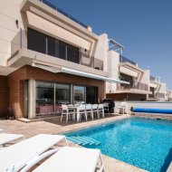 Reventa - Chalets -
Orihuela Costa - Villamartín