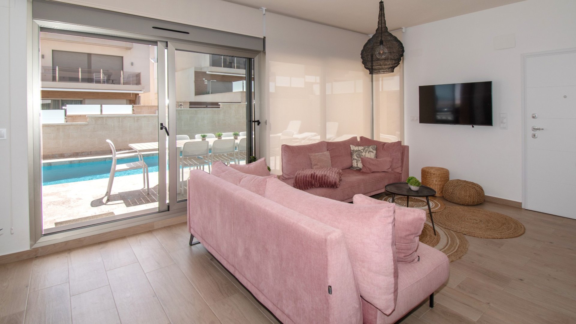 Reventa - Chalets -
Orihuela Costa - Villamartín