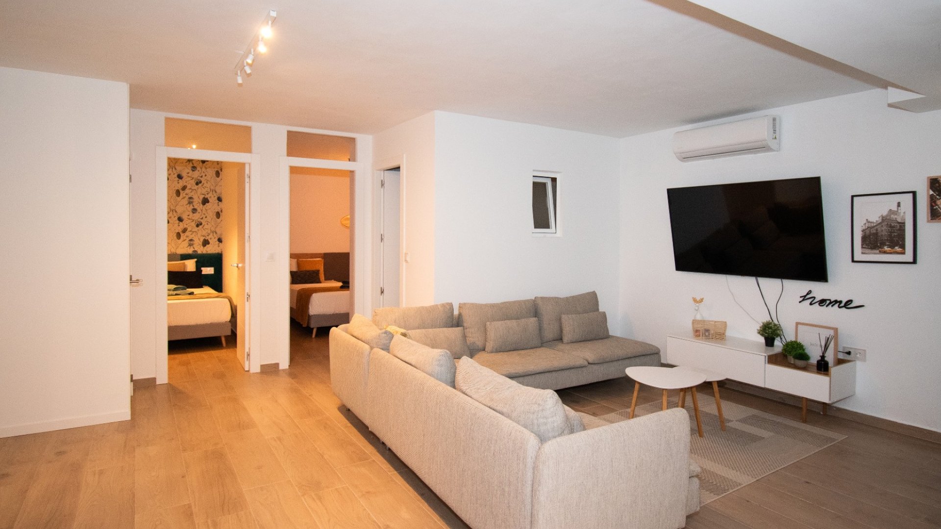 Reventa - Chalets -
Orihuela Costa - Villamartín