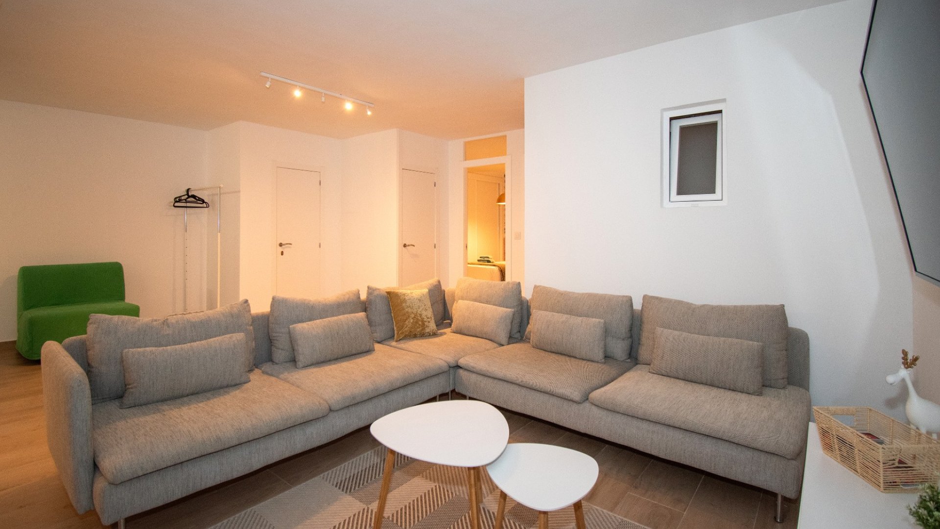 Reventa - Chalets -
Orihuela Costa - Villamartín