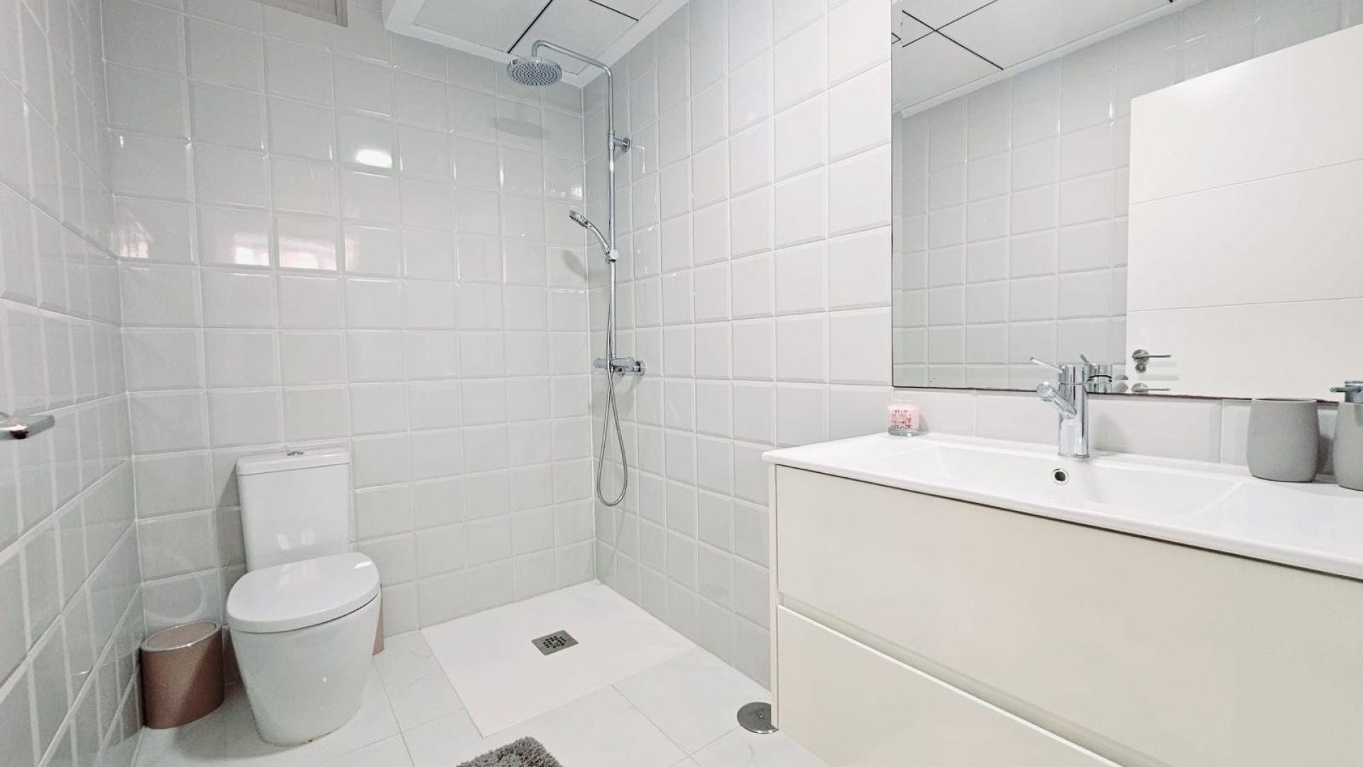 Reventa - Chalets -
Orihuela Costa - Villamartín