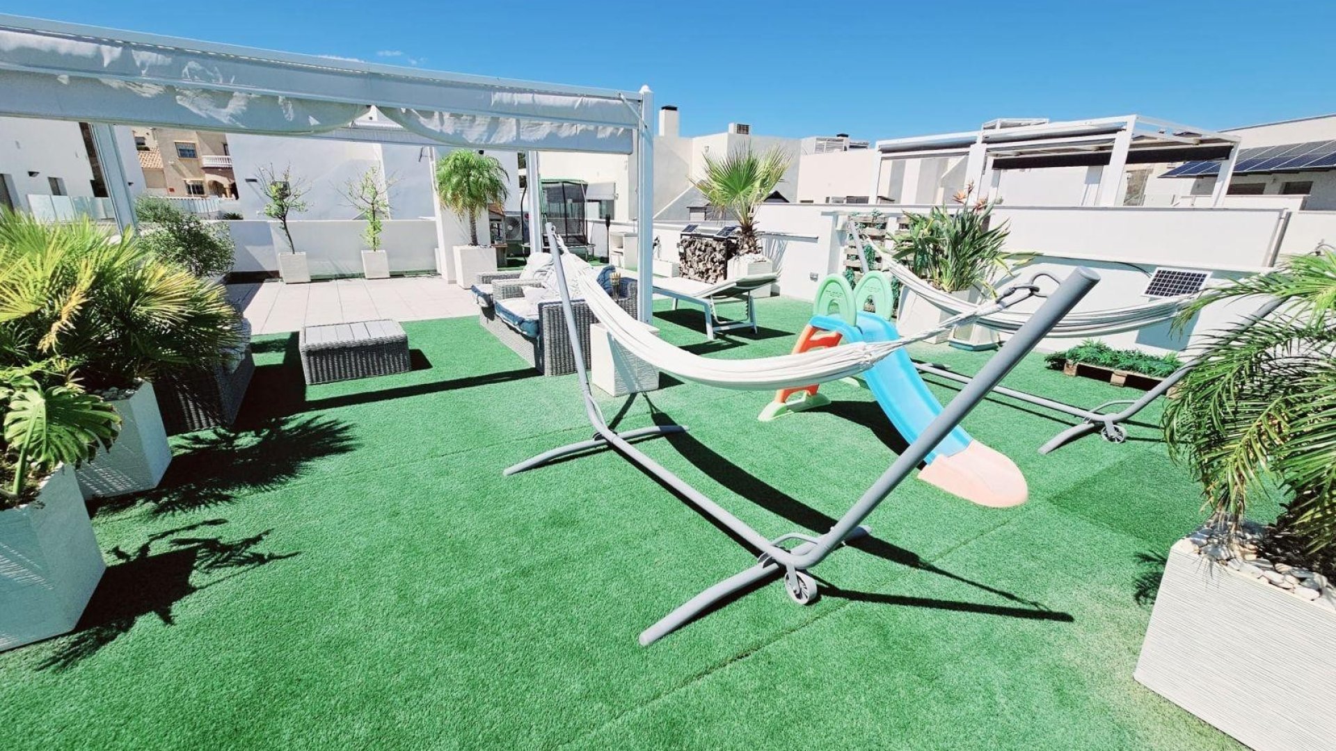 Reventa - Chalets -
Orihuela Costa - Villamartín