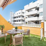 Reventa - Chalets -
Orihuela Costa - Villamartín