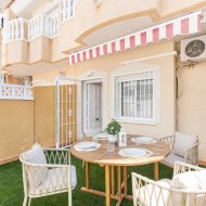 Reventa - Chalets -
Orihuela Costa - Villamartín
