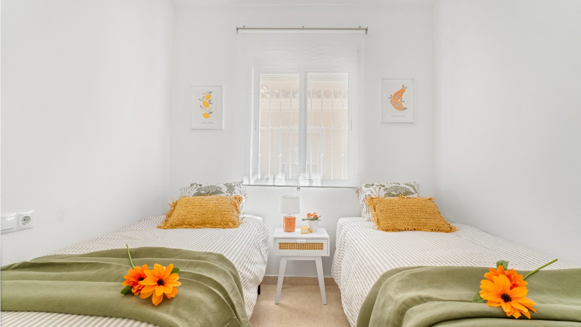 Reventa - Chalets -
Orihuela Costa - Villamartín