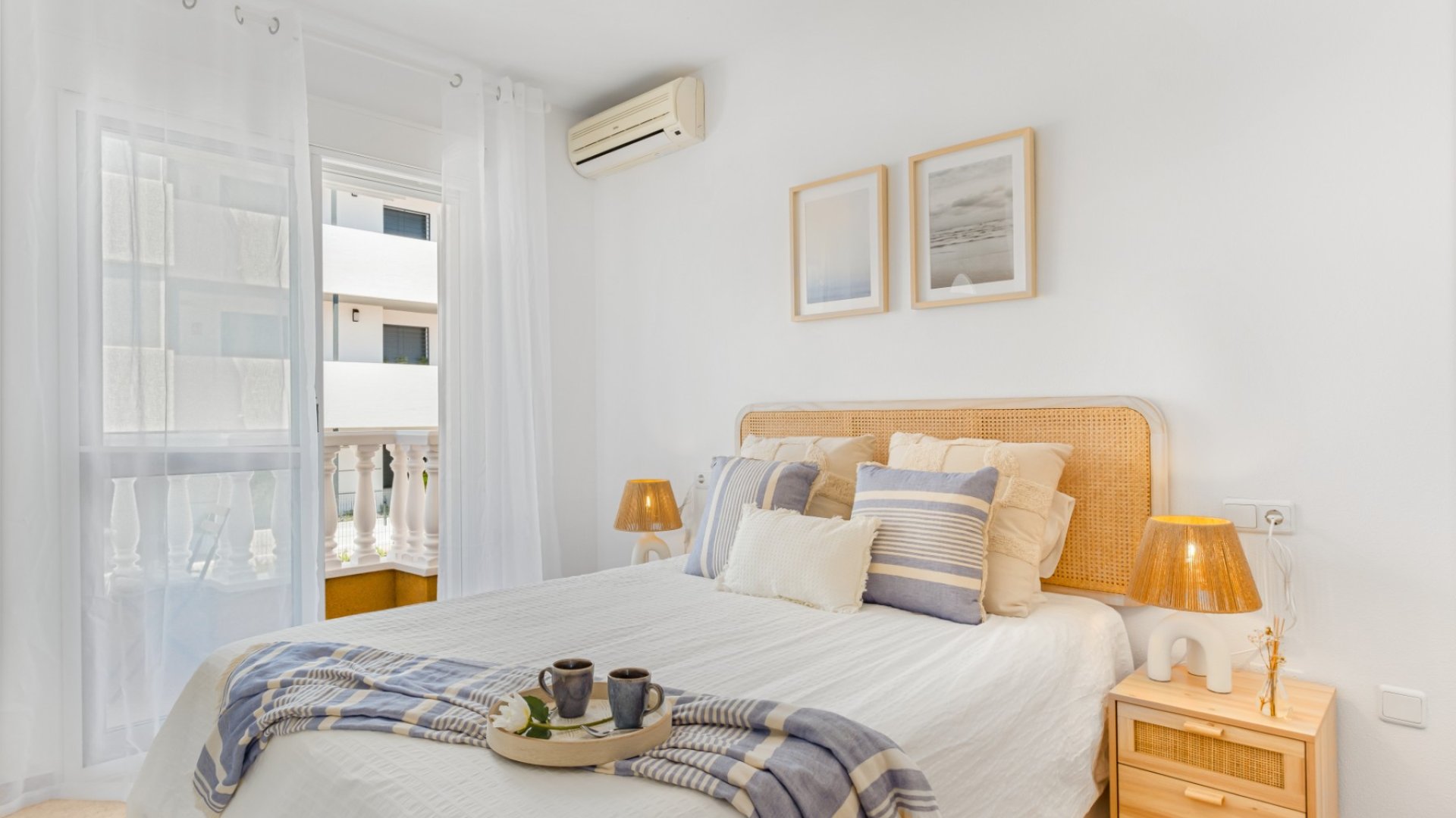 Reventa - Chalets -
Orihuela Costa - Villamartín