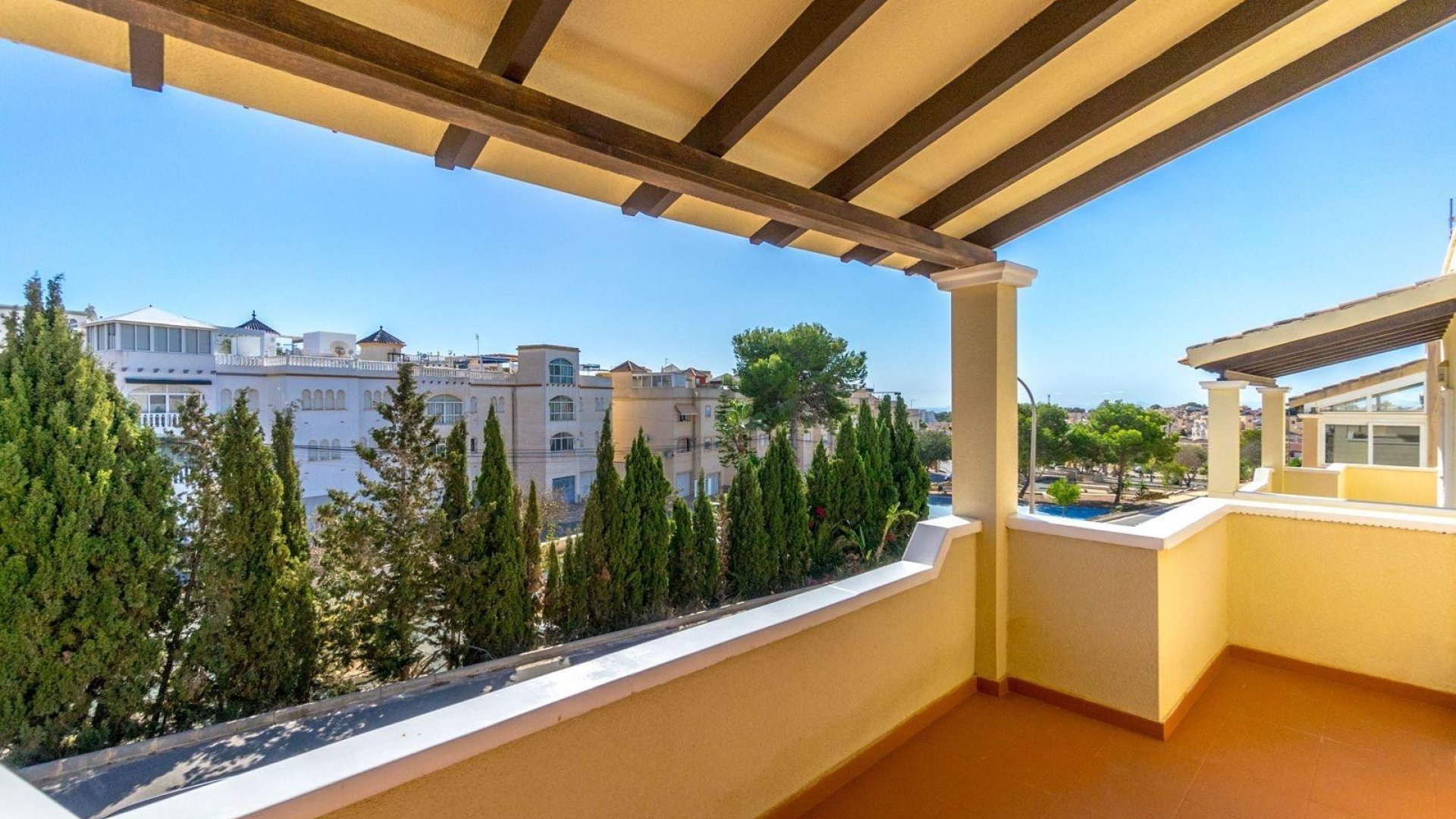 Reventa - Chalets -
Orihuela Costa - Villamartín