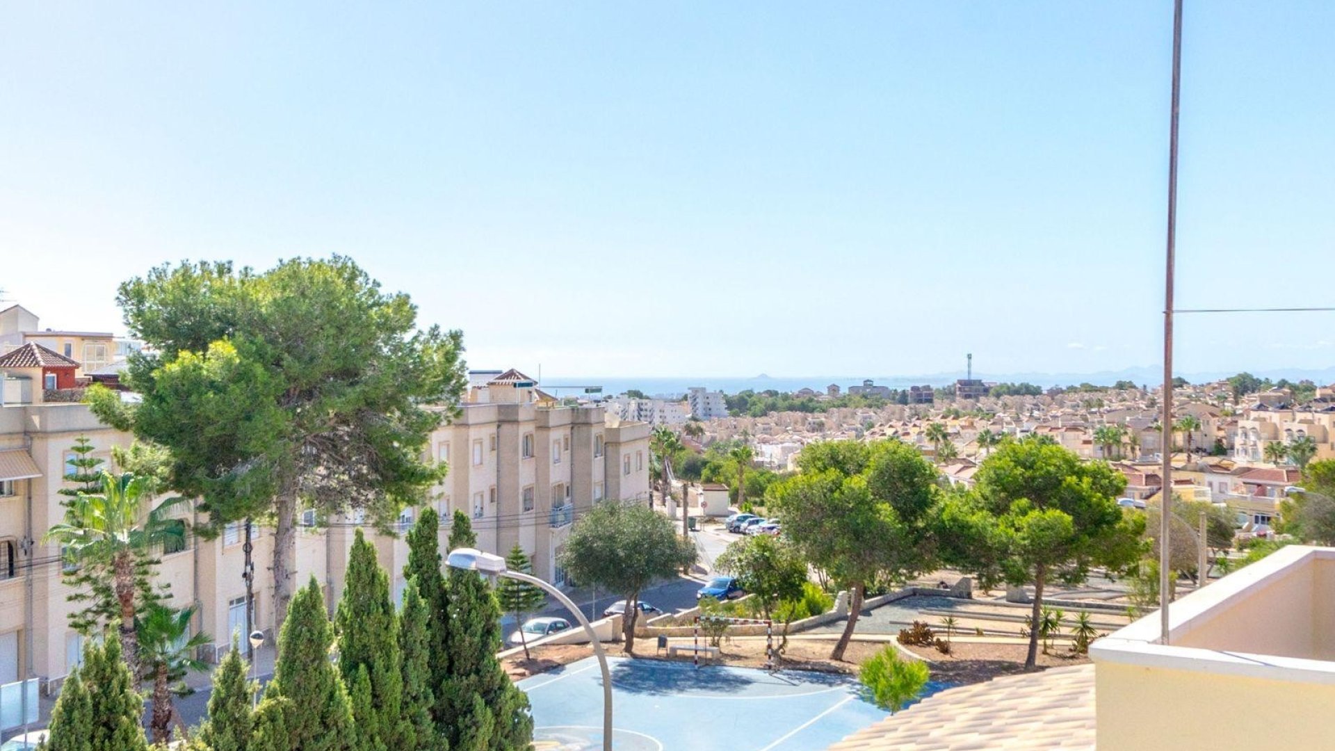 Reventa - Chalets -
Orihuela Costa - Villamartín