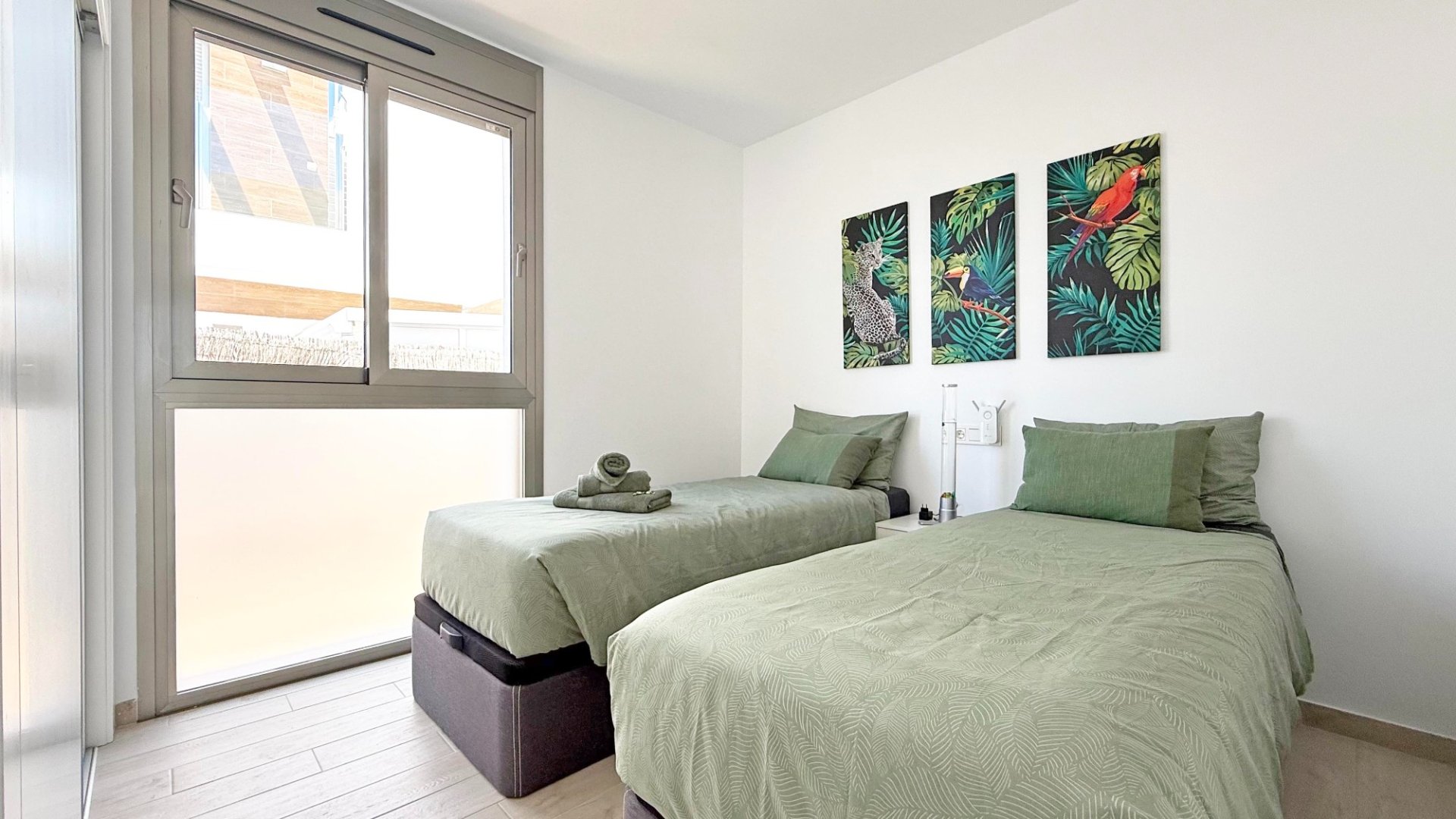 Reventa - Chalets -
Orihuela Costa - Villamartín