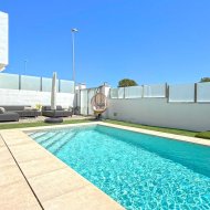 Reventa - Chalets -
Orihuela Costa - Villamartín