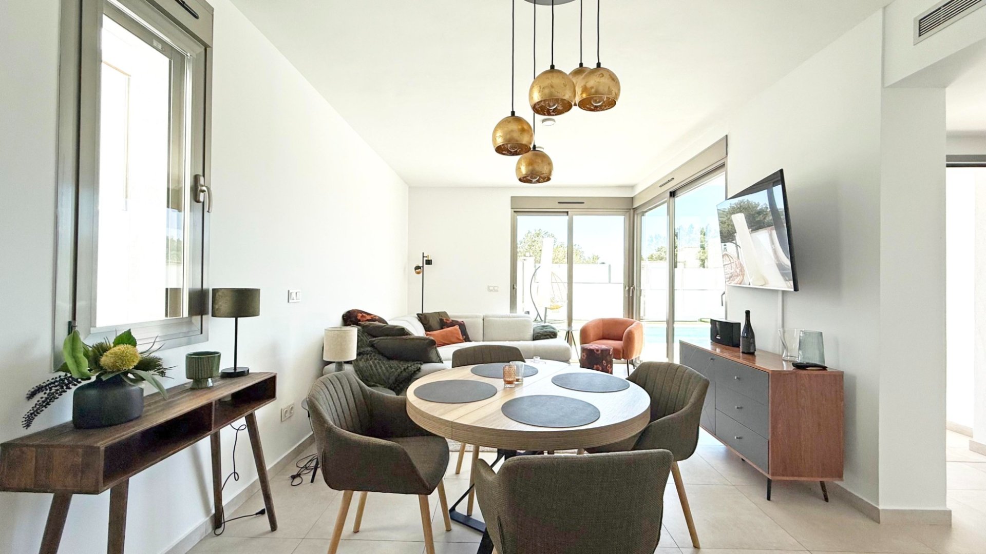 Reventa - Chalets -
Orihuela Costa - Villamartín