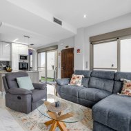 Reventa - Chalets -
Orihuela Costa - Villamartín