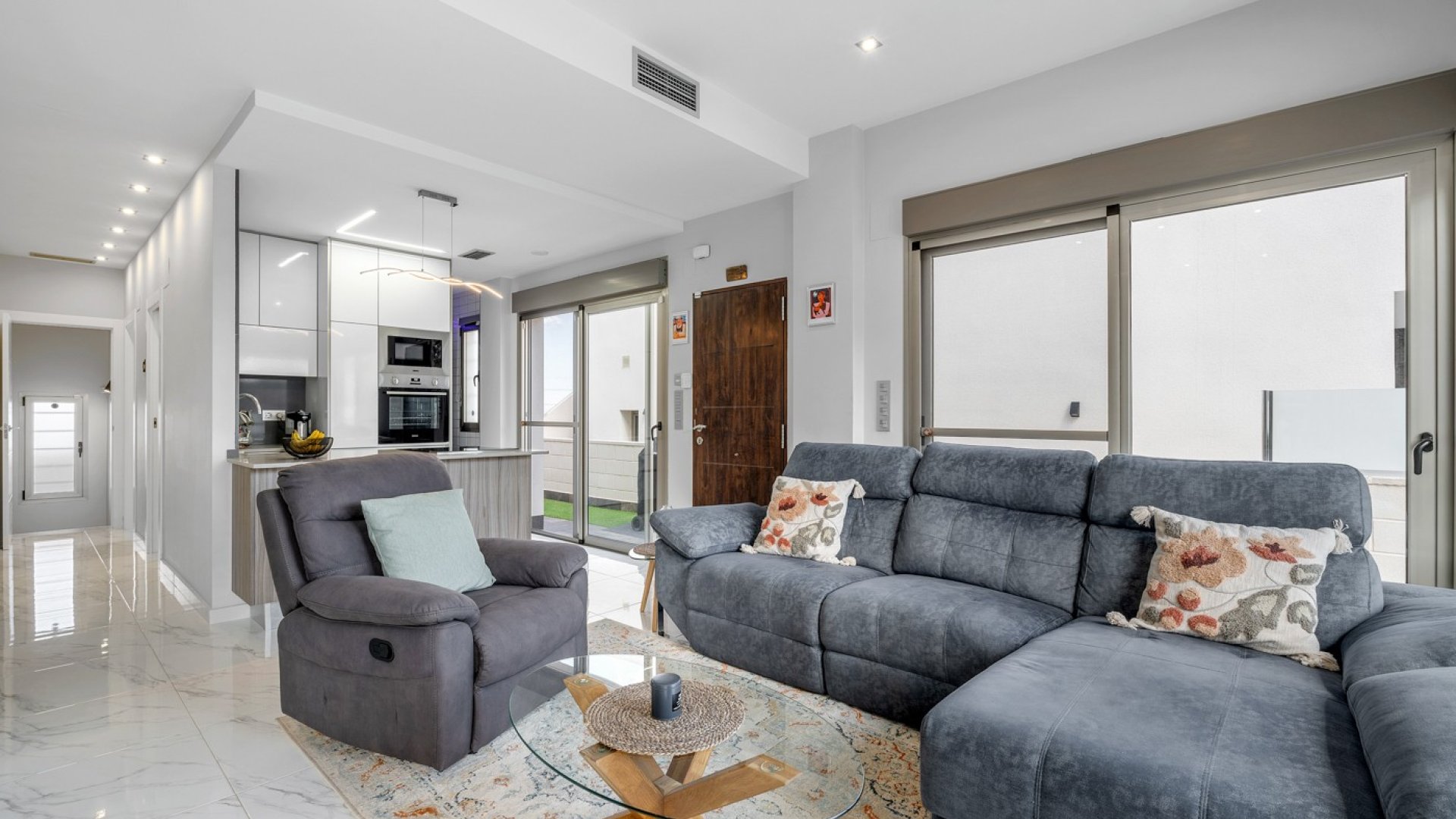 Reventa - Chalets -
Orihuela Costa - Villamartín