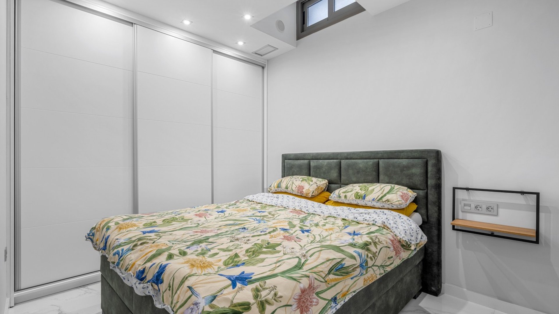 Reventa - Chalets -
Orihuela Costa - Villamartín