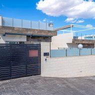 Reventa - Chalets -
Orihuela Costa - Villamartín