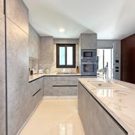 Reventa - Chalets -
Orihuela Costa - Villamartín