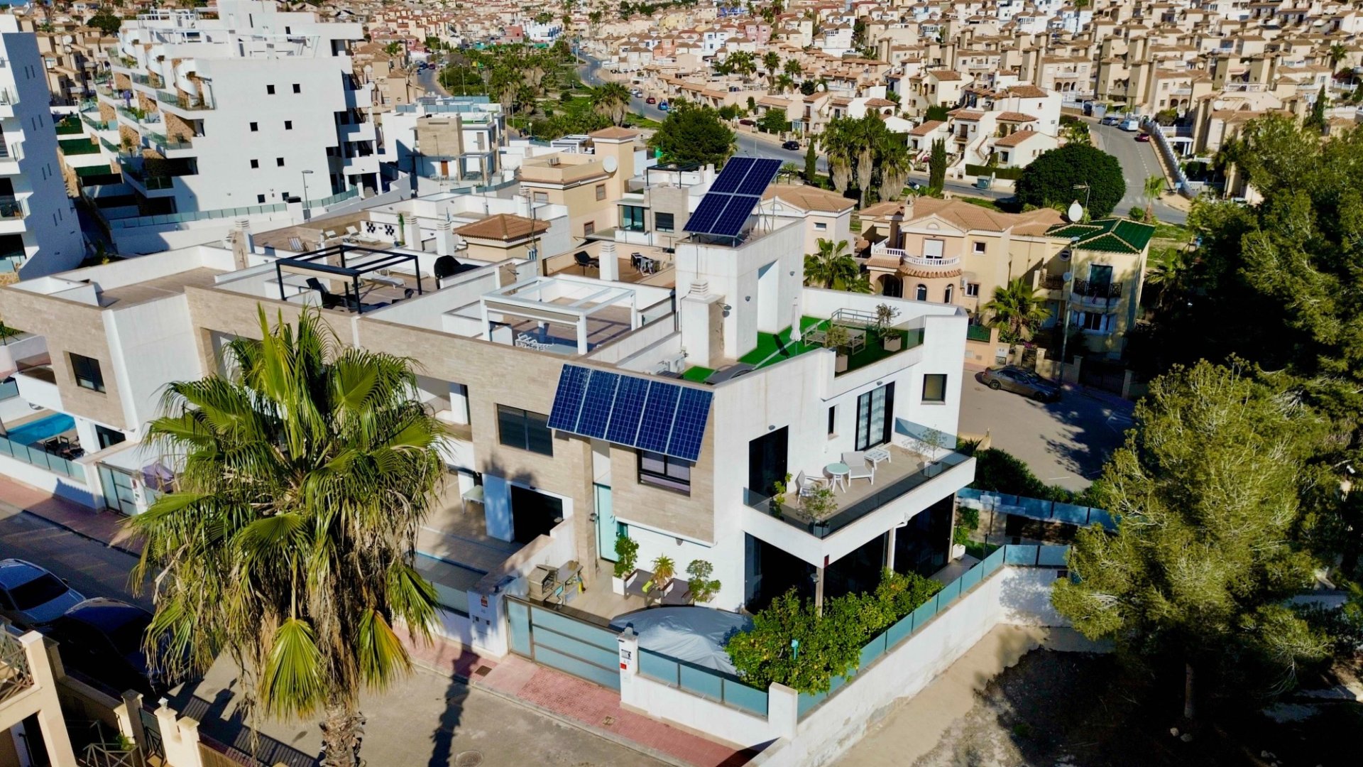 Reventa - Chalets -
Orihuela Costa - Villamartín