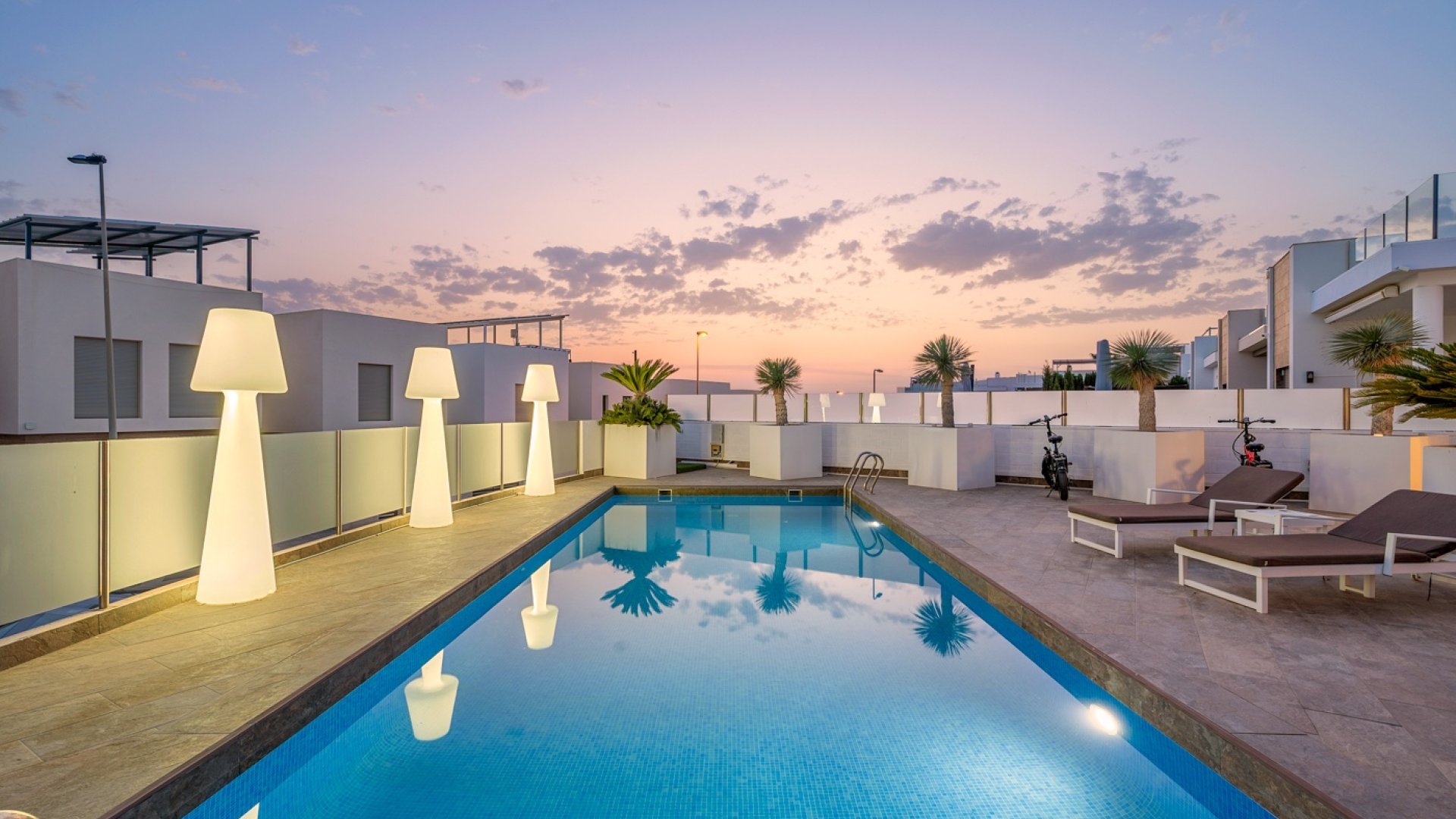 Reventa - Chalets -
Orihuela Costa - Villamartín