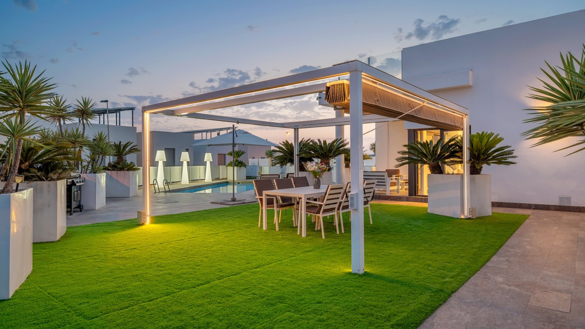 Reventa - Chalets -
Orihuela Costa - Villamartín