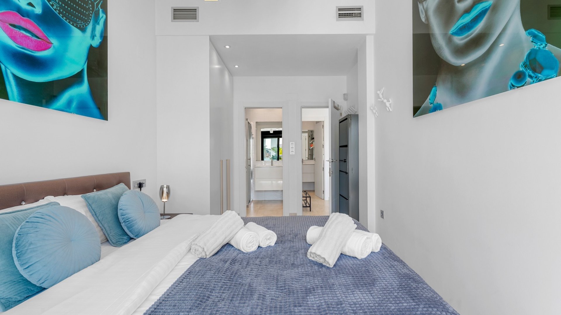 Reventa - Chalets -
Orihuela Costa - Villamartín