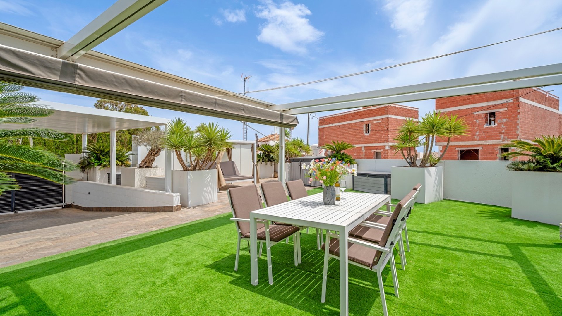 Reventa - Chalets -
Orihuela Costa - Villamartín