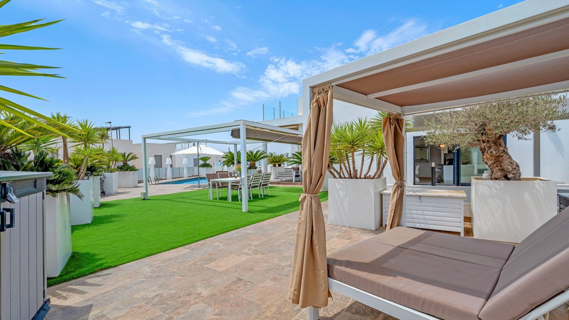 Reventa - Chalets -
Orihuela Costa - Villamartín